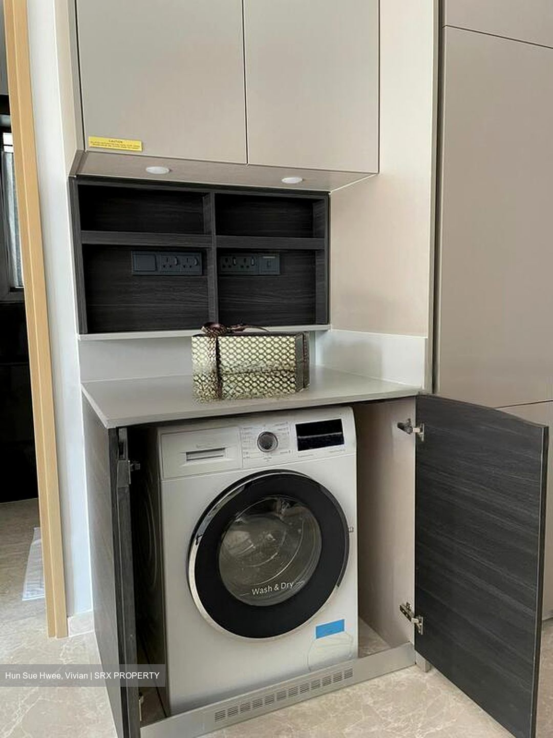 Haus On Handy (D9), Condominium #451079501